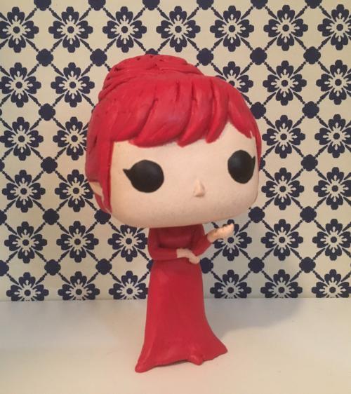 Rowena (red dress)